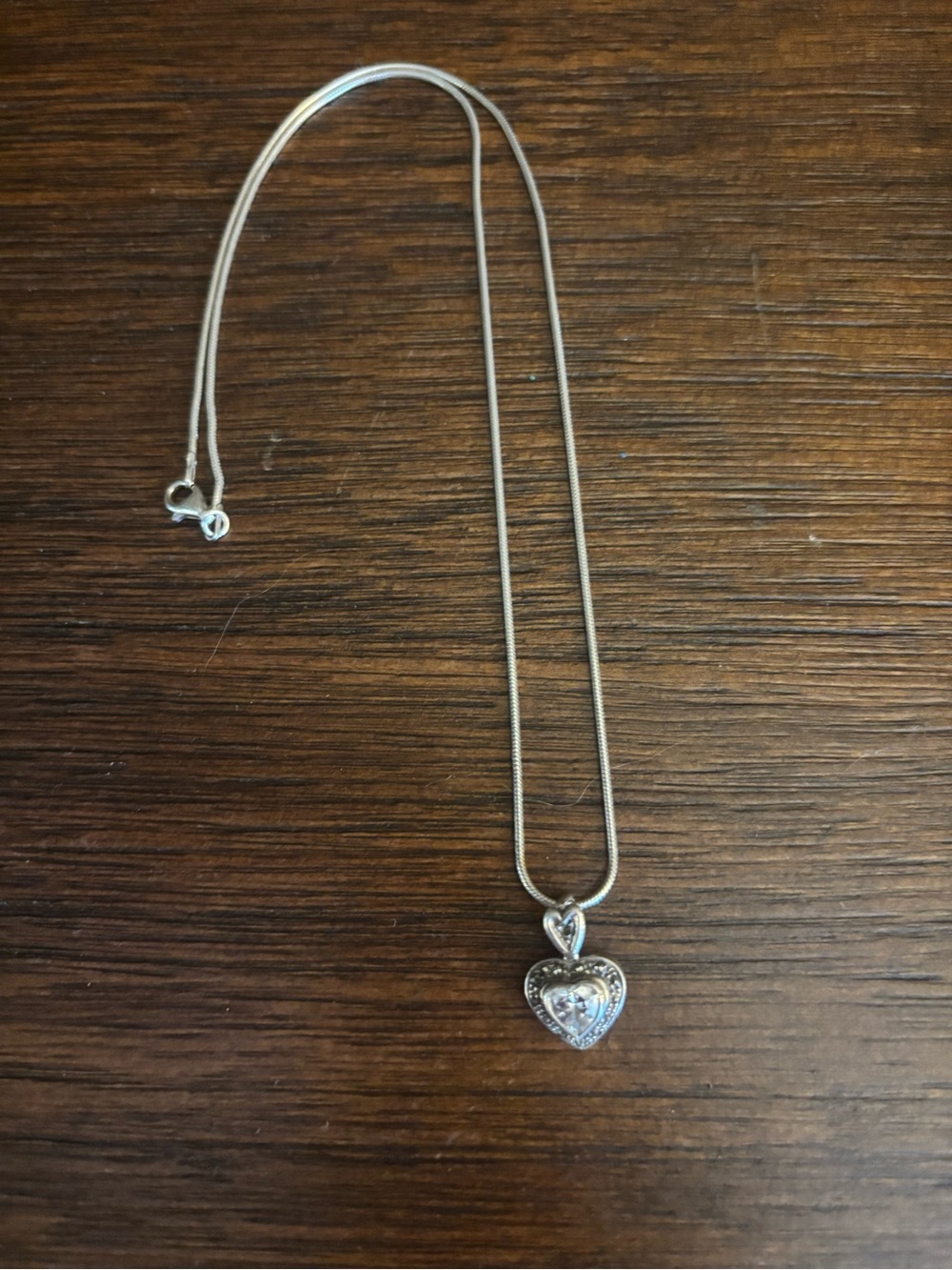 Elegant Silver Heart Pendant Necklace with Sparkling Center - Picture 8 of 9